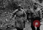 Standbild Generalleutnant Lucian K Truscott Jr Italien, 1944, aus Sekunde 26 historischem Filmmaterial Videoclip 65675044518