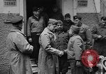 Standbild Generalleutnant Lucian K Truscott Jr Italien, 1944, aus Sekunde 32 historischem Filmmaterial Videoclip 65675044518