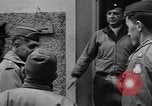 Standbild Generalleutnant Lucian K Truscott Jr Italien, 1944, aus Sekunde 34 historischem Filmmaterial Videoclip 65675044518