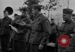 Standbild Der britische General Sir Henry Nathan Wilson Italien, 1944, aus Sekunde 49 historischem Filmmaterial Videoclip 65675044519