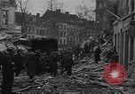 Standbild V-2 Rakete Streik in Antwerpen Belgien, 1944, aus Sekunde 3 historischem Filmmaterial Videoclip 65675044522