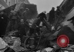Standbild V-2 Rakete Streik in Antwerpen Belgien, 1944, aus Sekunde 6 historischem Filmmaterial Videoclip 65675044522