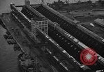 Standbild V-2 Rakete Streik in Antwerpen Belgien, 1944, aus Sekunde 30 historischem Filmmaterial Videoclip 65675044522