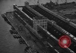 Standbild V-2 Rakete Streik in Antwerpen Belgien, 1944, aus Sekunde 31 historischem Filmmaterial Videoclip 65675044522