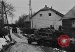 Standbild V-2 Rakete Streik in Antwerpen Belgien, 1944, aus Sekunde 52 historischem Filmmaterial Videoclip 65675044522