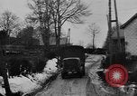 Standbild V-2 Rakete Streik in Antwerpen Belgien, 1944, aus Sekunde 59 historischem Filmmaterial Videoclip 65675044522