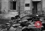 Standbild American 30 Infanterie Division setzt Verteidigung in Holz Stavelot Belgien, 1944, aus Sekunde 41 historischem Filmmaterial Videoclip 65675044524