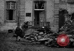Standbild American 30 Infanterie Division setzt Verteidigung in Holz Stavelot Belgien, 1944, aus Sekunde 51 historischem Filmmaterial Videoclip 65675044524