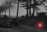 Standbild Deutsch 12 SS tiger Tanks und andere Rüstung brennen Sankt Vith Belgien, 1944, aus Sekunde 25 historischem Filmmaterial Videoclip 65675044526
