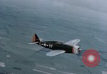 Standbild P-51 England, 1945, aus Sekunde 10 historischem Filmmaterial Videoclip 65675044535