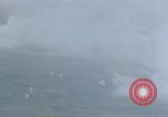 Standbild P-51 England, 1945, aus Sekunde 24 historischem Filmmaterial Videoclip 65675044535