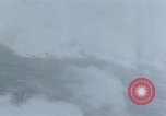 Standbild P-51 England, 1945, aus Sekunde 33 historischem Filmmaterial Videoclip 65675044535