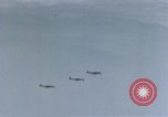 Standbild P-51 England, 1945, aus Sekunde 51 historischem Filmmaterial Videoclip 65675044535