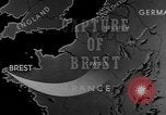 Standbild DIE US-Armee kämpft in Brest Frankreich gegen die Deutschen Brest Frankreich, 1944, aus Sekunde 34 historischem Filmmaterial Videoclip 65675044537