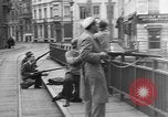 Immagine di British ò esercito Belgio, 1944, secondo 33 filmato di repertorio 65675044541
