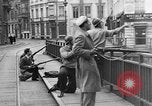Immagine di British ò esercito Belgio, 1944, secondo 35 filmato di repertorio 65675044541
