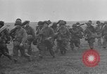 Immagine di Ottantaduesima Airborne Division Paesi Bassi, 1944, secondo 38 filmato di repertorio 65675044543