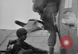 Immagine di Ottantaduesima Airborne Division Paesi Bassi, 1944, secondo 49 filmato di repertorio 65675044543