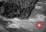 Image Les forces terrestres de l'armée américaine envahissent Aix-la-Chapelle en Allemagne Aix-la-Chapelle en Allemagne, 1944, de la seconde 6 séquences d'archives historiques vidéo 65675044557