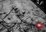 Image Les forces terrestres de l'armée américaine envahissent Aix-la-Chapelle en Allemagne Aix-la-Chapelle en Allemagne, 1944, de la seconde 44 séquences d'archives historiques vidéo 65675044557