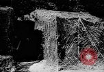 Image Les forces terrestres de l'armée américaine envahissent Aix-la-Chapelle en Allemagne Aix-la-Chapelle en Allemagne, 1944, de la seconde 57 séquences d'archives historiques vidéo 65675044557