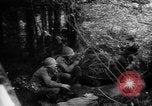 Image Soldats DE l'armée AMÉRICAINE à la périphérie d'Aix-la-Chapelle en Allemagne Aix-la-Chapelle en Allemagne, 1944, de la seconde 9 séquences d'archives historiques vidéo 65675044560