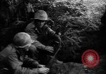 Image Soldats DE l'armée AMÉRICAINE à la périphérie d'Aix-la-Chapelle en Allemagne Aix-la-Chapelle en Allemagne, 1944, de la seconde 21 séquences d'archives historiques vidéo 65675044560