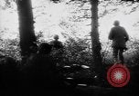 Image Soldats DE l'armée AMÉRICAINE à la périphérie d'Aix-la-Chapelle en Allemagne Aix-la-Chapelle en Allemagne, 1944, de la seconde 41 séquences d'archives historiques vidéo 65675044560