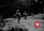 Image des Forces terrestres Aix-la-Chapelle en Allemagne, 1944, de la seconde 11 séquences d'archives historiques vidéo 65675044561