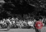 Standbild Grossinger der Catskill Resort Hotel Liberty New York USA, 1948, aus Sekunde 5 historischem Filmmaterial Videoclip 65675044571