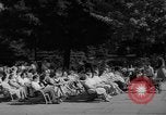 Standbild Grossinger der Catskill Resort Hotel Liberty New York USA, 1948, aus Sekunde 15 historischem Filmmaterial Videoclip 65675044571
