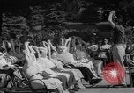 Standbild Grossinger der Catskill Resort Hotel Liberty New York USA, 1948, aus Sekunde 46 historischem Filmmaterial Videoclip 65675044571