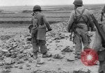 Standbild cut Versorgungsleitungen Vietnam, 1954, aus Sekunde 31 historischem Filmmaterial Videoclip 65675044574