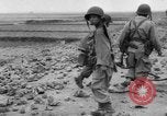 Standbild cut Versorgungsleitungen Vietnam, 1954, aus Sekunde 34 historischem Filmmaterial Videoclip 65675044574