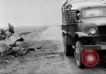 Standbild cut Versorgungsleitungen Vietnam, 1954, aus Sekunde 49 historischem Filmmaterial Videoclip 65675044574