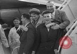 Standbild rumänische Gefangene New York United States USA, 1954, aus Sekunde 12 historischem Filmmaterial Videoclip 65675044575