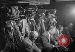 Standbild rumänische Gefangene New York United States USA, 1954, aus Sekunde 20 historischem Filmmaterial Videoclip 65675044575