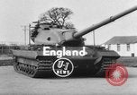 Standbild British Tank Vereinigtes Königreich, 1954, aus Sekunde 3 historischem Filmmaterial Videoclip 65675044576