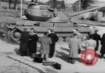 Standbild British Tank Vereinigtes Königreich, 1954, aus Sekunde 21 historischem Filmmaterial Videoclip 65675044576