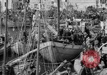 Standbild Segen für die Flotte Griechenland, 1954, aus Sekunde 24 historischem Filmmaterial Videoclip 65675044579