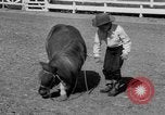 Standbild Ronnie Graham California United States USA, 1954, aus Sekunde 11 historischem Filmmaterial Videoclip 65675044581
