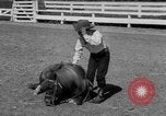 Standbild Ronnie Graham California United States USA, 1954, aus Sekunde 17 historischem Filmmaterial Videoclip 65675044581