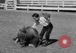Standbild Ronnie Graham California United States USA, 1954, aus Sekunde 18 historischem Filmmaterial Videoclip 65675044581