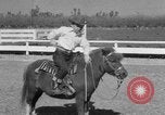 Standbild Ronnie Graham California United States USA, 1954, aus Sekunde 52 historischem Filmmaterial Videoclip 65675044581