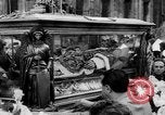 Standbild Papst Pius X Rom Italien, 1954, aus Sekunde 36 historischem Filmmaterial Videoclip 65675044582