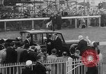 Standbild Keith Lester Piggott Epsom-downs-England, 1954, aus Sekunde 7 historischem Filmmaterial Videoclip 65675044588