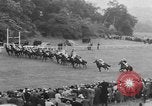 Standbild Keith Lester Piggott Epsom-downs-England, 1954, aus Sekunde 38 historischem Filmmaterial Videoclip 65675044588