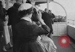 Standbild Keith Lester Piggott Epsom-downs-England, 1954, aus Sekunde 48 historischem Filmmaterial Videoclip 65675044588