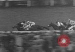 Standbild Keith Lester Piggott Epsom-downs-England, 1954, aus Sekunde 50 historischem Filmmaterial Videoclip 65675044588