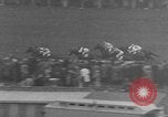 Standbild Keith Lester Piggott Epsom-downs-England, 1954, aus Sekunde 60 historischem Filmmaterial Videoclip 65675044588